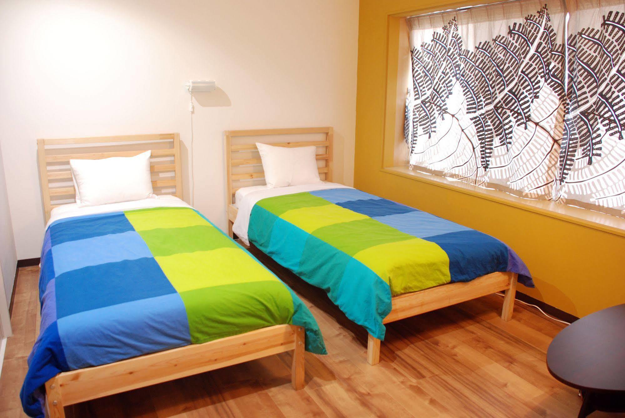 Hat'N Hat Hostel كيوتو المظهر الخارجي الصورة