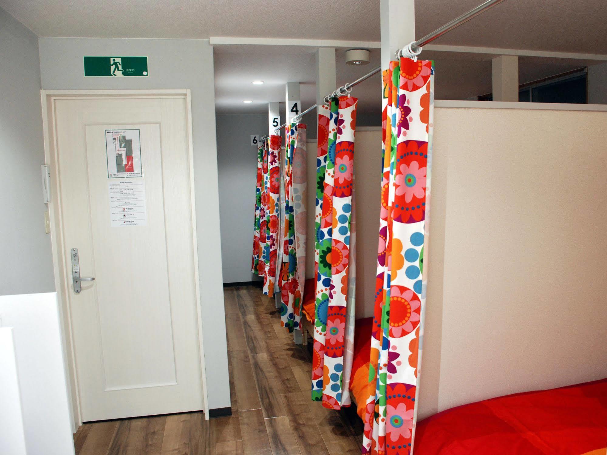 Hat'N Hat Hostel كيوتو المظهر الخارجي الصورة